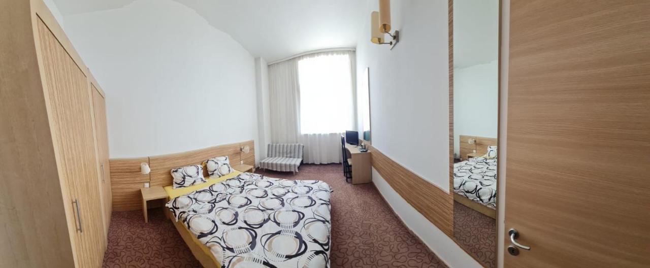 Rin Grand Regim Hotelier Bukareszt Zewnętrze zdjęcie